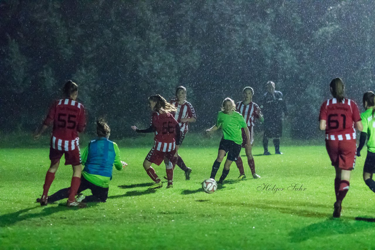 Bild 107 - B-Juniorinnen TuS Tensfeld - MTSV Olympia Neumnster : Ergebnis: 4:1